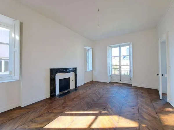 Appartement 4 pièces 93 m²