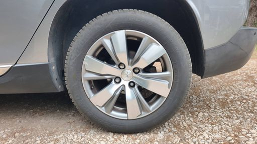 Peugeot 2008 1.6 VTi 120 - Allure – 2013 – 145338 km – Essence – Boîte Manuelle — photo 9
