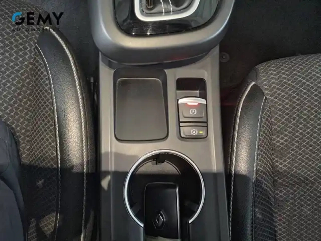 Renault Arkana mild hybrid 140 edc fap - 22 — photo 18