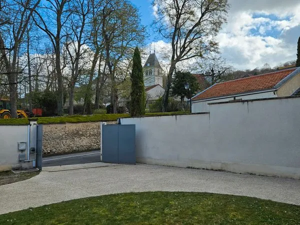 Maison plain pied véritable LUDES près REIMS
