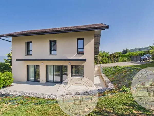 Villa neuve - Saint Cergues