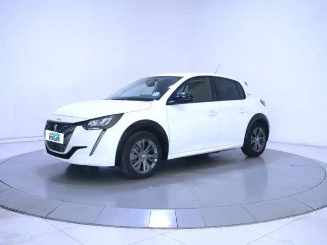 Peugeot 208 electrique 50 kwh 136ch