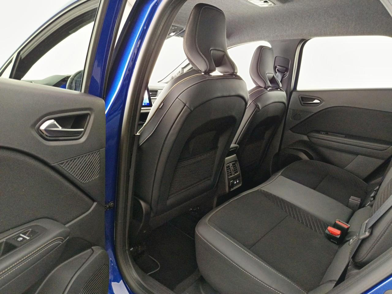 Renault Symbioz e-tech full hybrid 145 iconic — photo 18