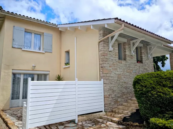 Maison 8 pièces 175 m²