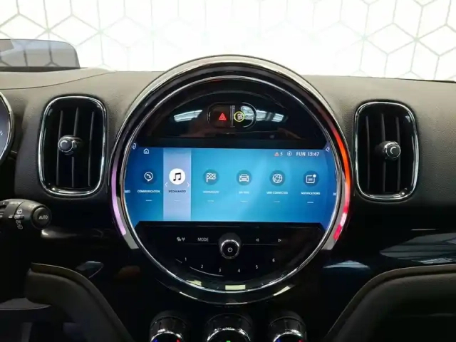 Mini Mini countryman 125 - 95 ch all4 bva6 — photo 17