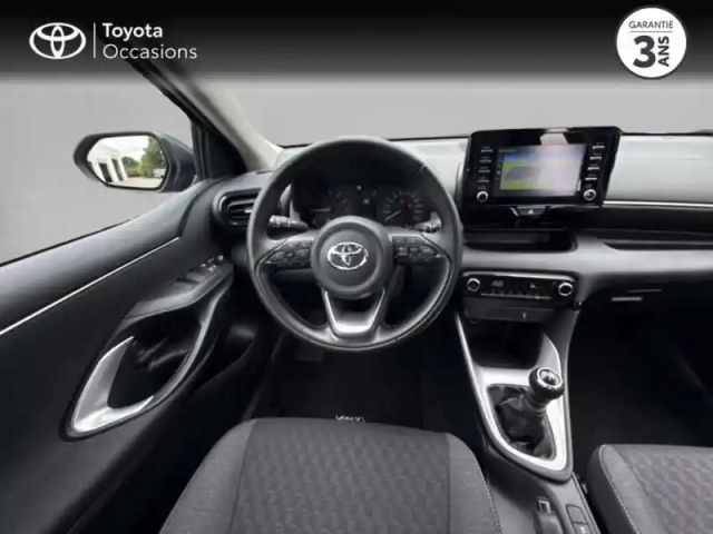 Toyota Yaris 120 vvt-i dynamic business 5p my22 — photo 9