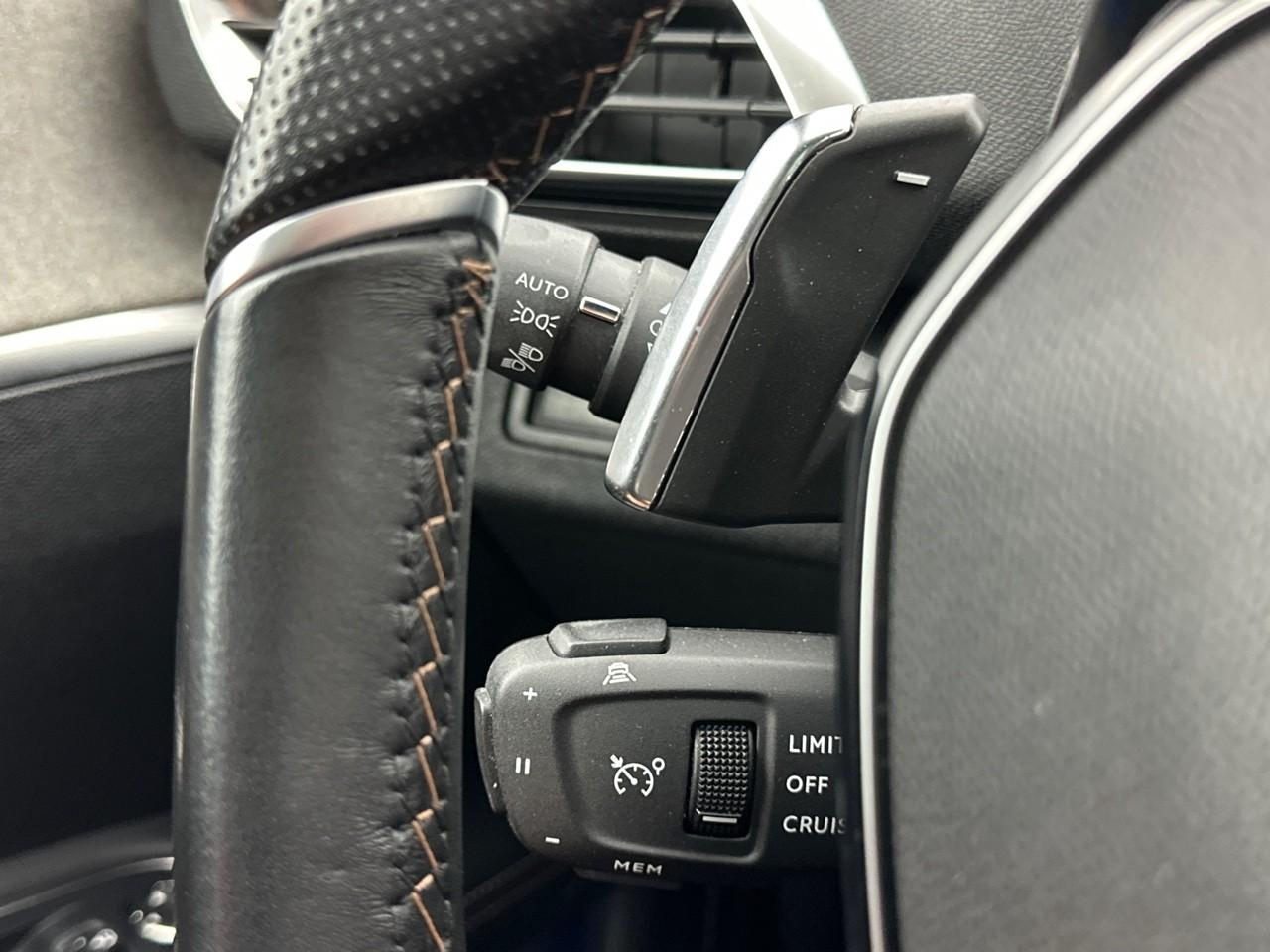 Peugeot 5008 puretech 180ch s&s eat8 gt pack — photo 17