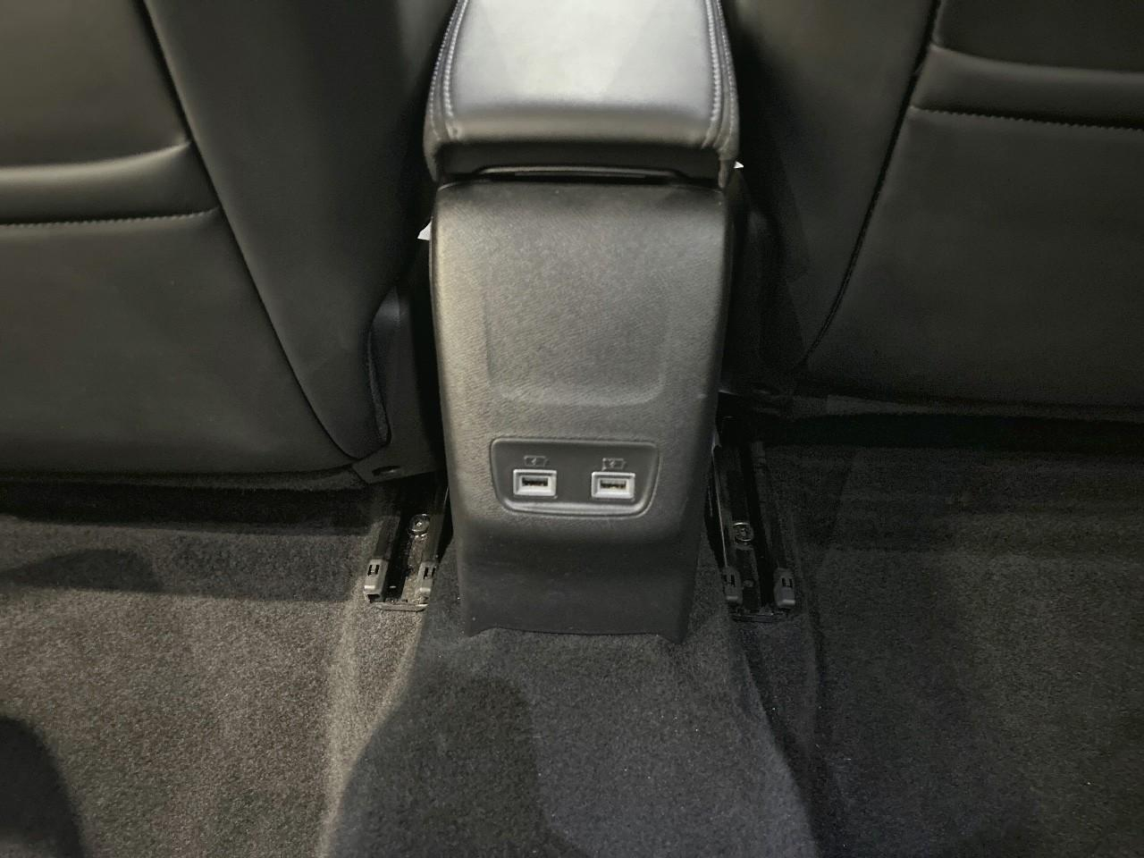 Peugeot 2008 e-2008 136ch roadtrip — photo 19