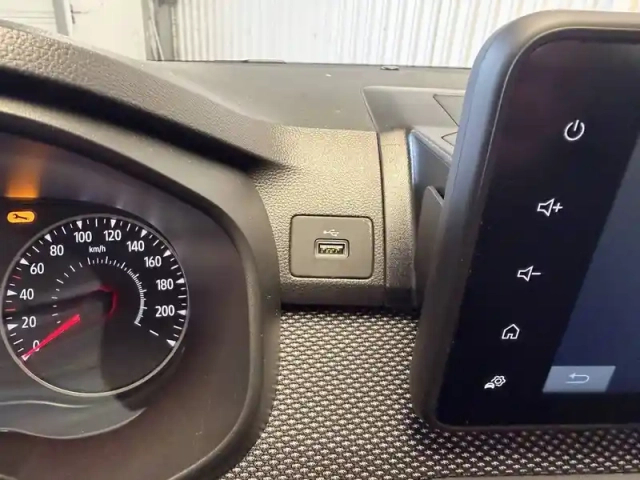 Dacia Sandero sce 65 gsr2 — photo 6