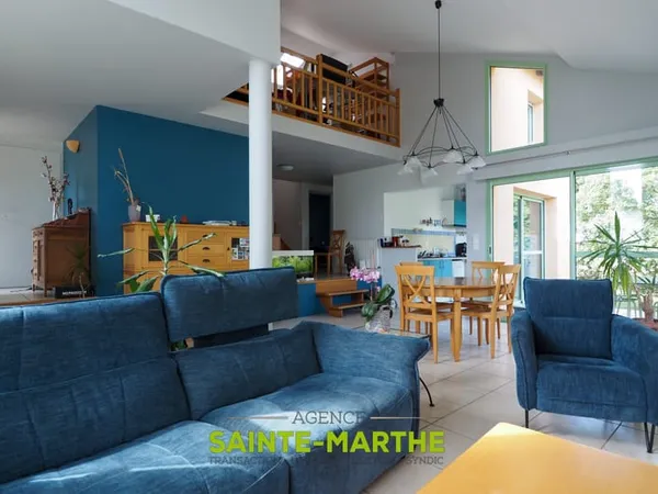 Maison d'architecte T5 - secteur Sainte-Pezenne NIORT
