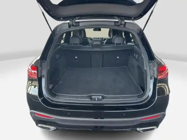 Mercedes Glc 220 d 4matic amg line — photo 10