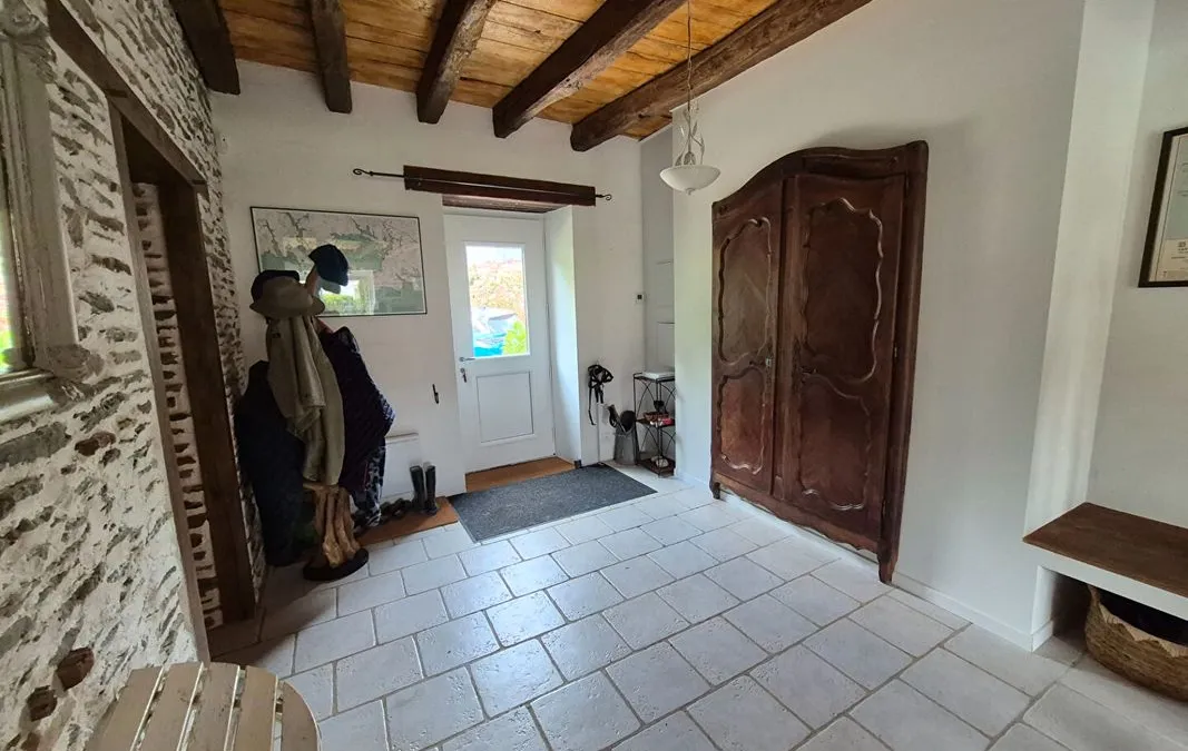 Photo 7