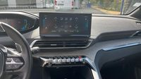 Peugeot 3008 HYBRID 225ch GT e-EAT8 — photo 19