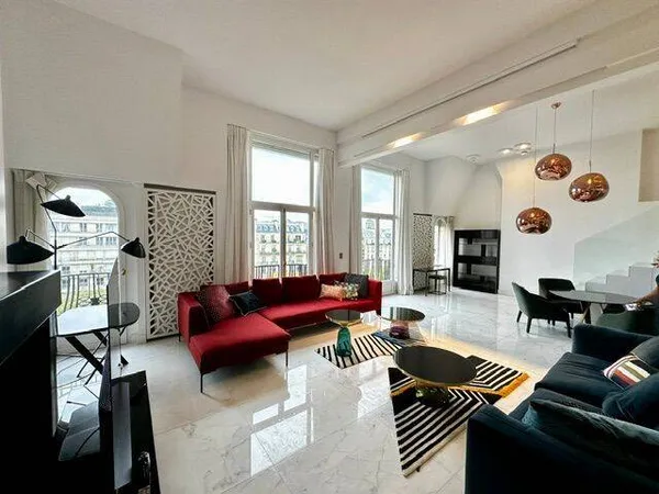 Duplex 5 pièces 180 m²