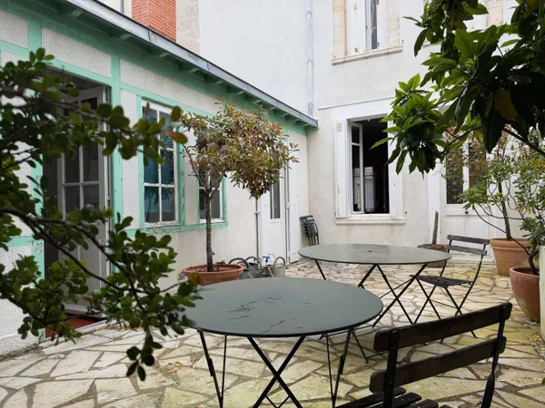 Maison 5 pièces 180 m²