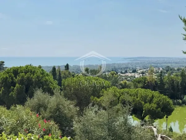 VILLENEUVE-LOUBET - DOMAINE DES HAUTS DE VAUGRENIER - 3 PIÈCES - VUE MER PANORAMIQUE - EXPOSITION SU