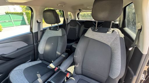 Citroen C4 Picasso 1.2 PureTech 130 - Feel – 2017 – 133864 km – Essence – Boîte Manuelle — photo 16