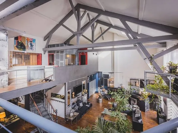 Loft 6 pièces 268 m²