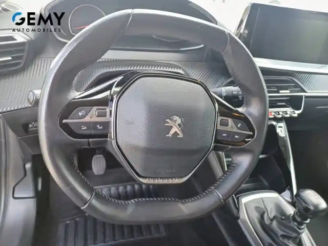 Peugeot 208 puretech 100 s&amp;s bvm6 — photo 13