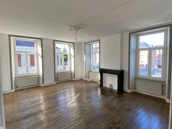 Appart trés spacieux et lumineux 1 chambre Petit Givet