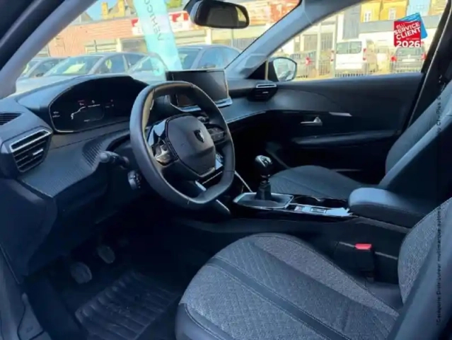 Peugeot 208 1.2 puretech 100ch s&amp;s allure — photo 30