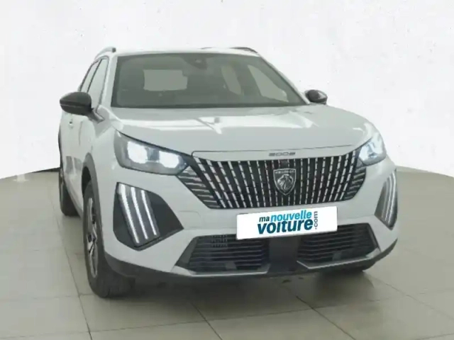 Peugeot 2008 hybrid 145 e-dcs6