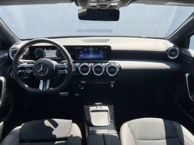 Mercedes Classe A 250 e hybrid eq amg line — photo 12
