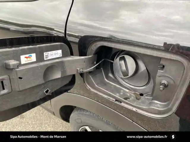 Citroën C4 hybride 136 e-dcs6 — photo 86