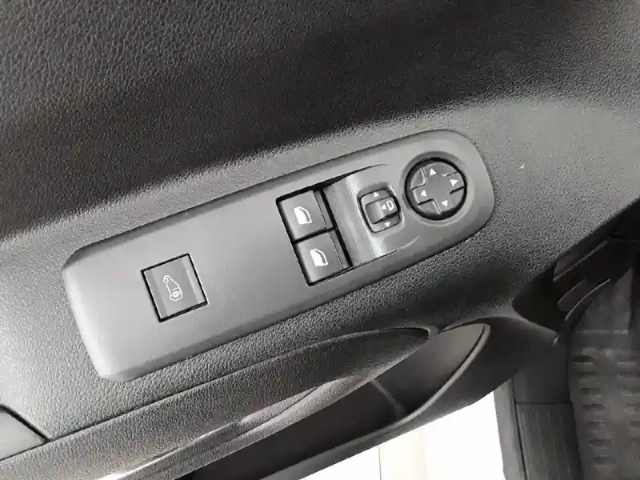 Citroën Berlingo van taille m 1000kg bluehdi 100 s&amp;s bvm6 — photo 21