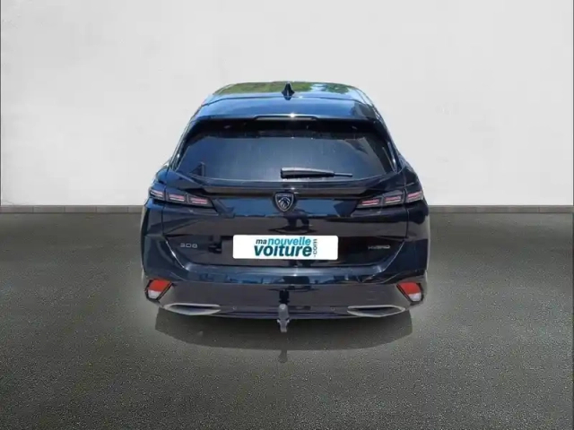 Peugeot 308 sw phev 180 e-eat8 — photo 5