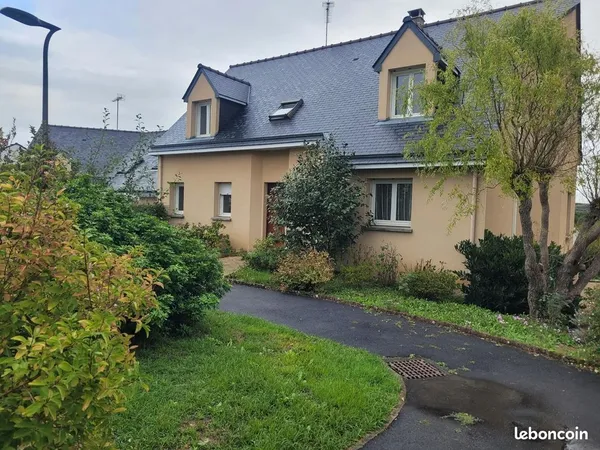 Location maison au Genest Saint Isle