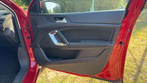 Peugeot 308 1.2 PureTech 130 - Allure Business – 2019 – 120042 km – Essence – Boîte Manuelle — photo 26