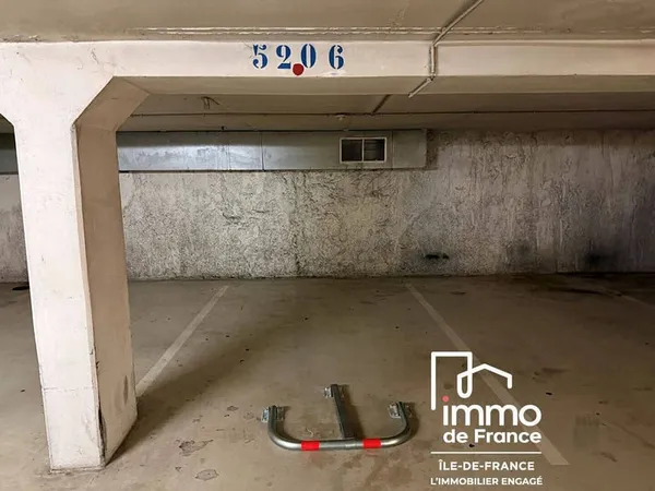 Parking 15 m²