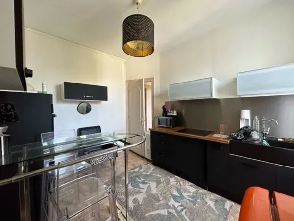 APPARTEMENT F3 - ORLEANS