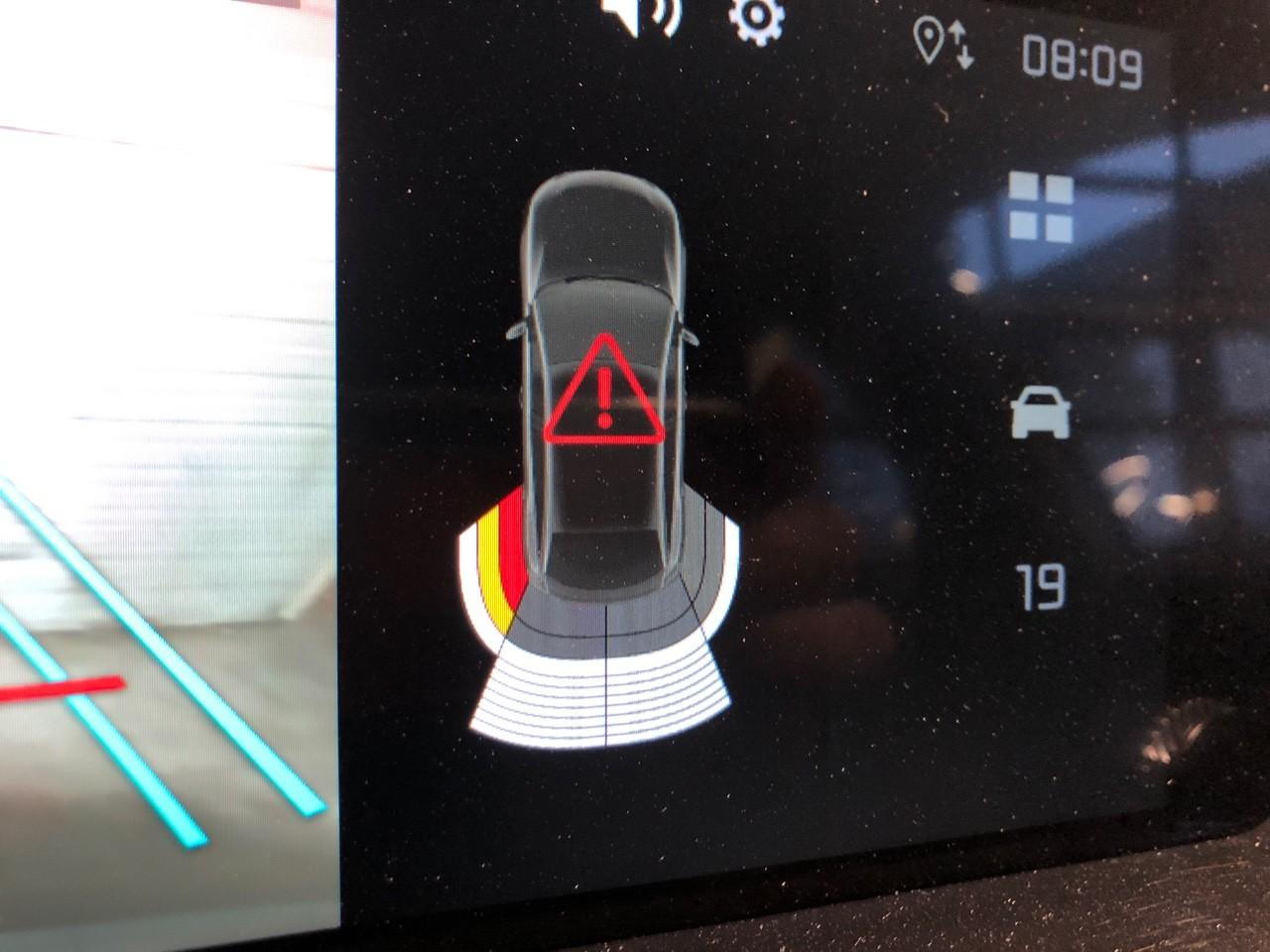 Citroën C4 bluehdi 130 eat8 plus — photo 25