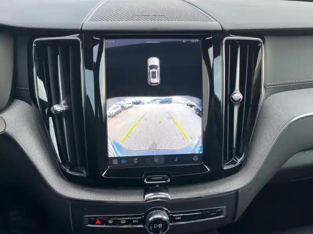Volvo Xc60 t6 hybride rechargeable 253 + 145ch ultra style dark geartronic 8 awd — photo 10