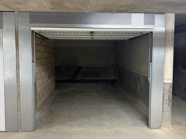 Box garage fermé