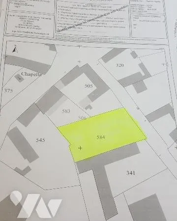 Terrain 721 m²