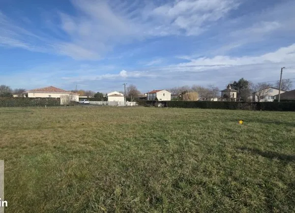 Terrain 922 m² Sémalens