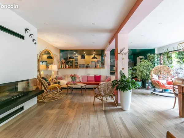 Maison 3 pièces 140 m²