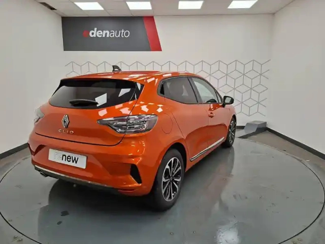 Renault Clio tce 90 ch gsr2 — photo 23