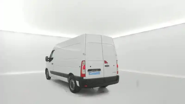 Renault Master fgn trac f3500 l2h2 blue dci 135 — photo 21
