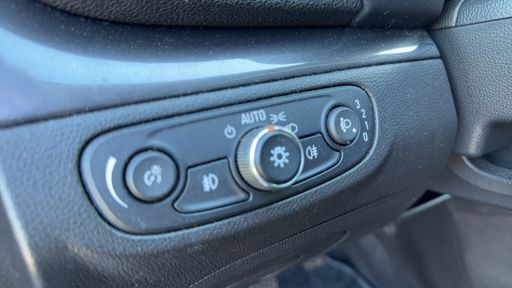 Opel Mokka X 1.4 Turbo 140 - Black – 2018 – 133036 km – Essence – Boîte Manuelle — photo 8