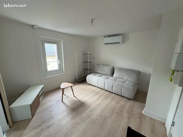 Studio refait à neuf - climatisation