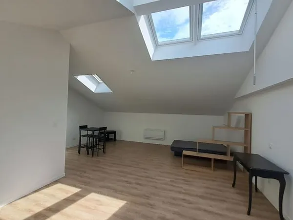 Studio 1 pièce 37 m²