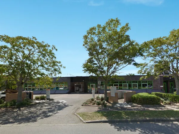 Bureaux à louer - courte durée - 296 m² - Labège