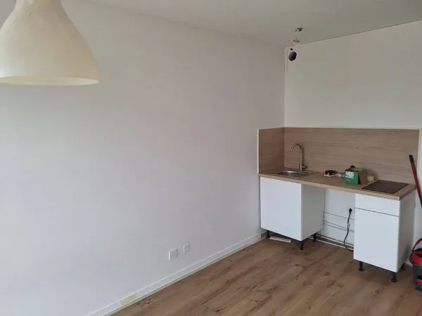 Studio 1 pièce 18 m²