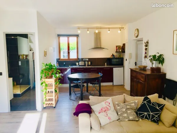 Loue charmant studio au coeur de Lagrasse