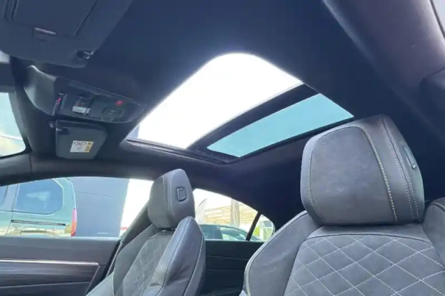 Peugeot 508 hybrid4 360 e-eat8 peugeot sport engineered — photo 30