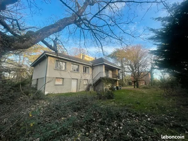 Maison 336 m² LYON